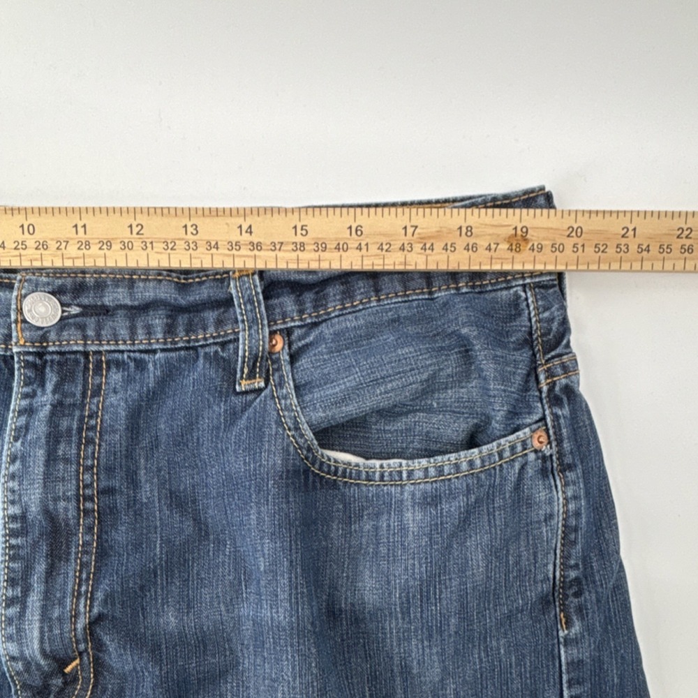 Levi's 569 Relaxed Fit Straight Leg Blue Denim Cotton Jeans Button Zip 38x30 - Picture 10 of 11
